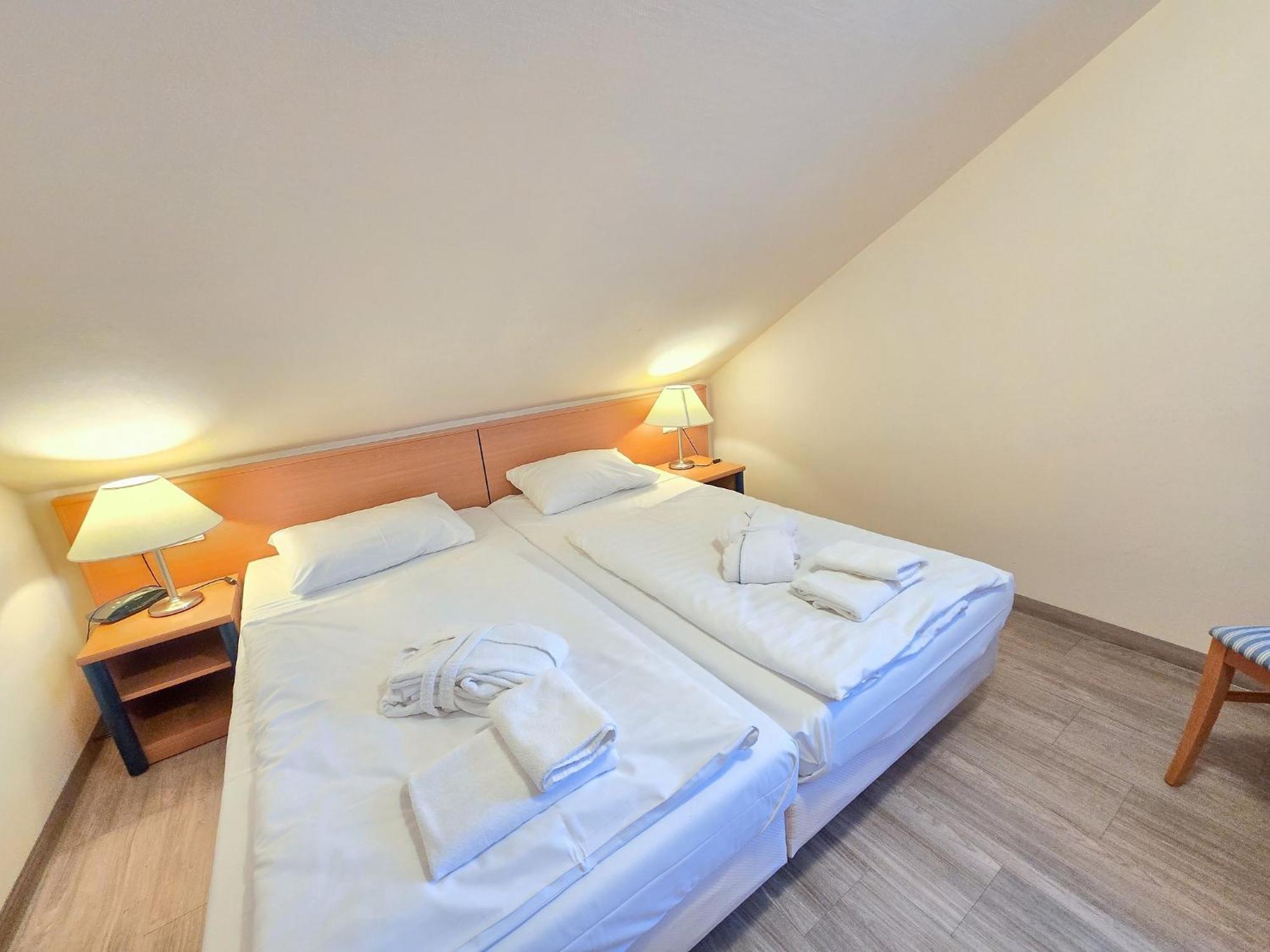 Duenenpark Binz - Komfort Ferienwohnung Mit 1 Schlafzimmer Und Balkon Im Dachgeschoss 024 Luaran gambar